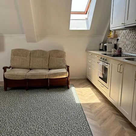 Interbelic Vibe Apartment
